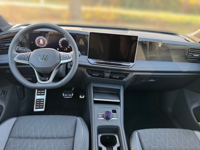 Volkswagen Tiguan Goal*Ganzjahrereifen*Plu Paket*AHK*Navi