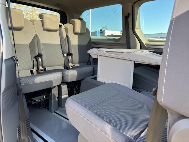 Volkswagen Multivan 2.0 TDI DSG Lang T7