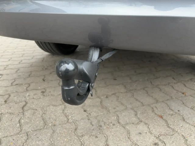 Land Rover Discovery 3.0 D250 Dynamic SE