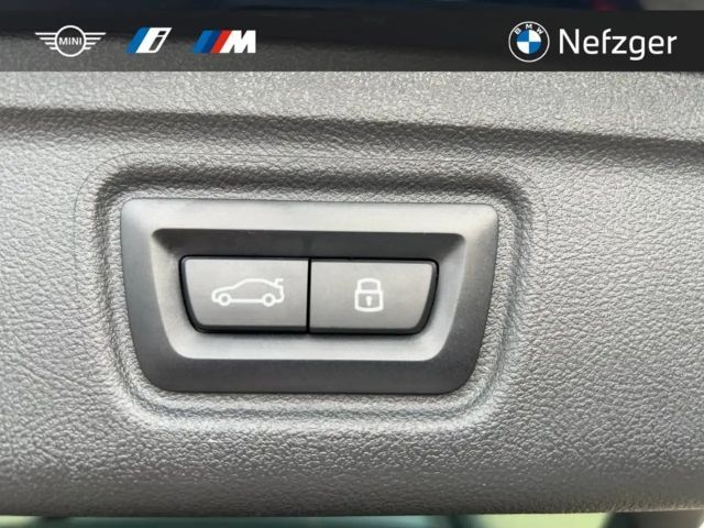 BMW 330 330d M-Sport Touring xDrive