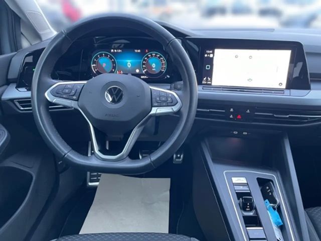 Volkswagen Golf DSG Life