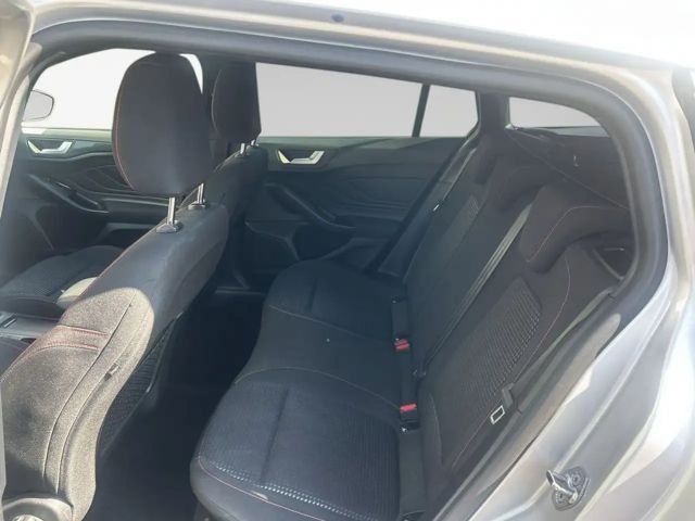 Ford Focus EcoBoost ST Line Wagon