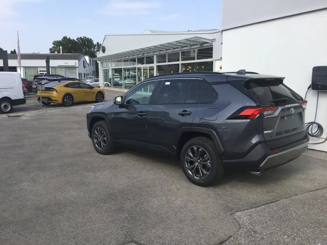 Toyota RAV4 Active