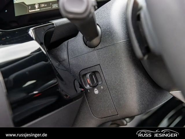 Mercedes-Benz B 180 Progressive Sedan