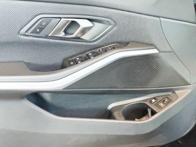 BMW 320 320e Touring