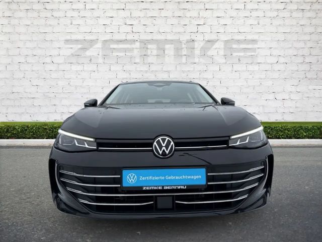 Volkswagen Passat 1.5 eTSI Business DSG Variant