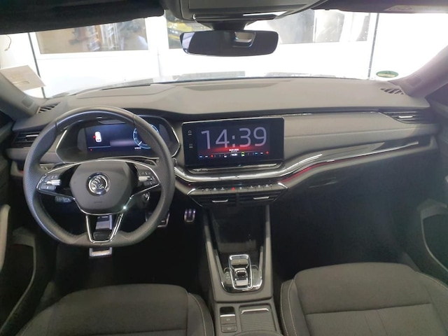 Skoda Octavia 2.0 TDI Combi Sportline