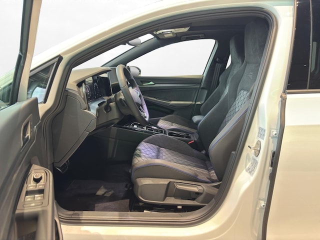 Volkswagen Golf 1.5 eTSI DSG Golf VIII Variant