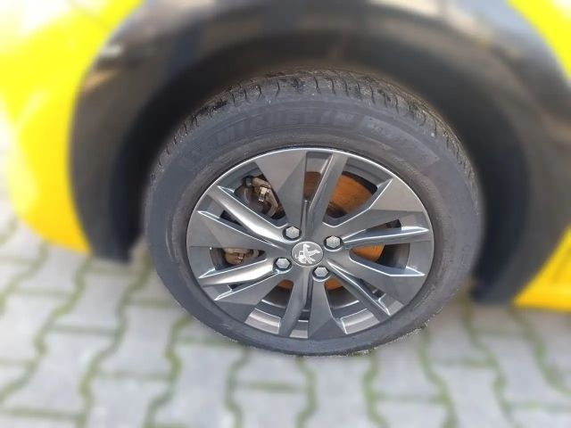 Peugeot E-208 Allure Pack