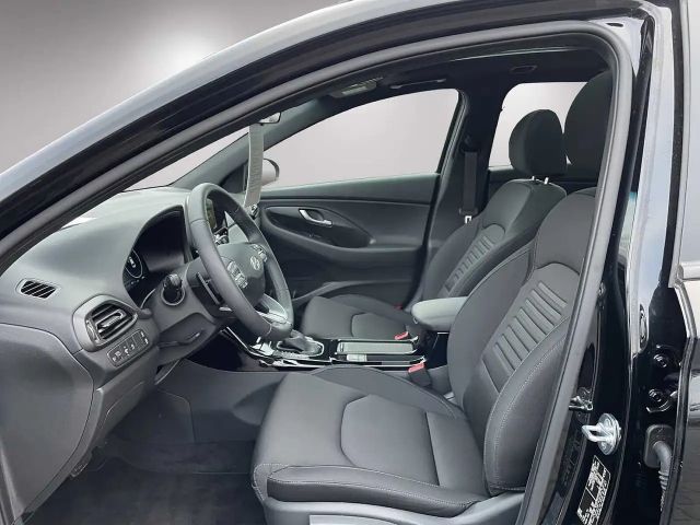 Hyundai i30 Advantage Hybrid