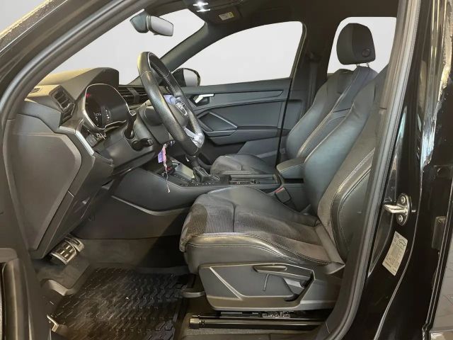 Audi Q3 35 TFSI S-Line