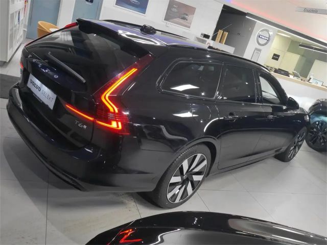 Volvo V90 AWD Dark Plus T6