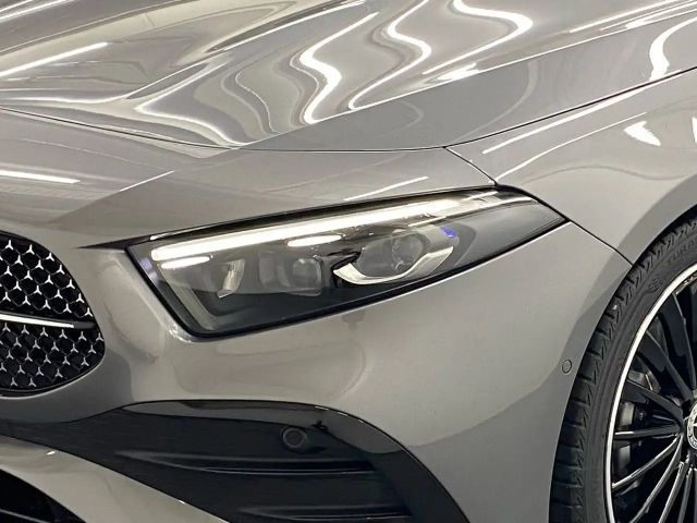 Mercedes-Benz A 200 AMG Line