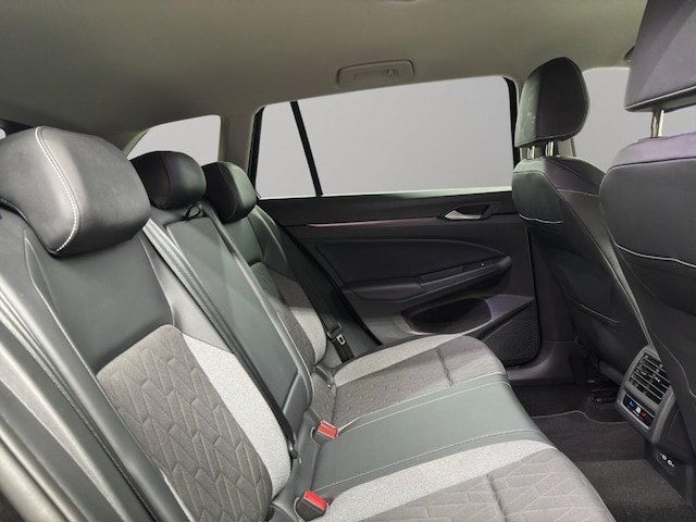 Volkswagen Golf 2.0 TDI DSG Golf VIII Variant