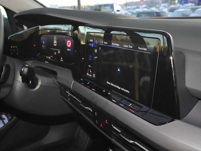 Volkswagen Golf 2.0 TSI Golf VIII Style