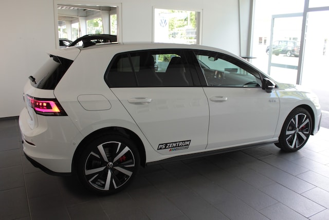 Volkswagen Golf GTE eHybrid