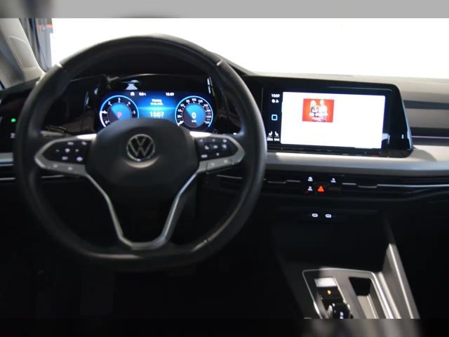 Volkswagen Golf DSG Golf VIII Life Variant