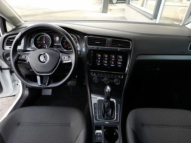 Volkswagen Golf Golf VII e-Golf