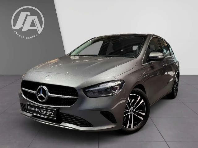 Mercedes-Benz B 250 4MATIC Progressive Sedan