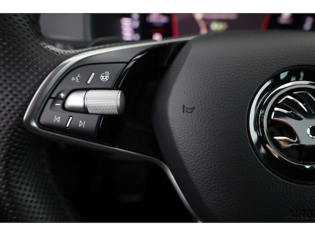 Skoda Karoq 2.0 TSI 4x4 Sportline