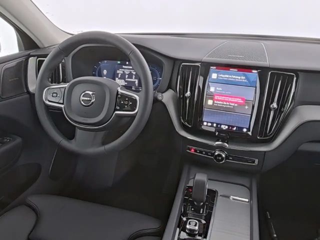 Volvo XC60 AWD Dark Plus Recharge