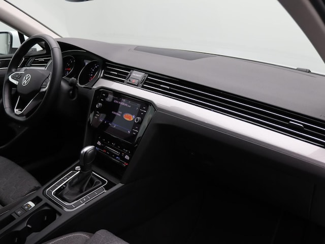 Volkswagen Passat 1.5 TSI Business DSG Variant