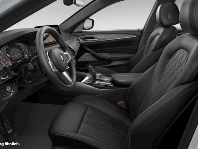 BMW 530 530d M-Sport Sedan