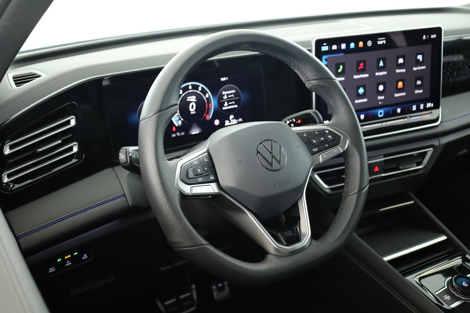 Volkswagen Tiguan 2.0 TSI DSG IQ.Drive R-Line