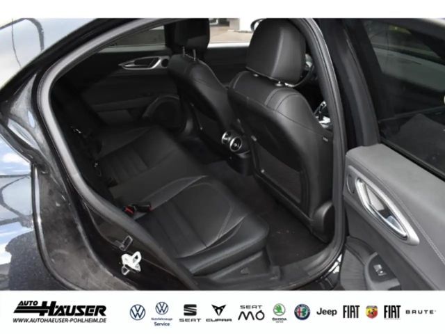 Alfa Romeo Giulia Q4 Turbo Veloce