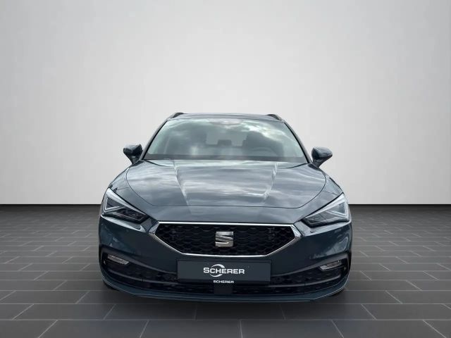 Seat Leon 1.5 eTSI Sportstourer Style