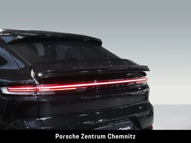 Porsche Cayenne Black Edition Coupé