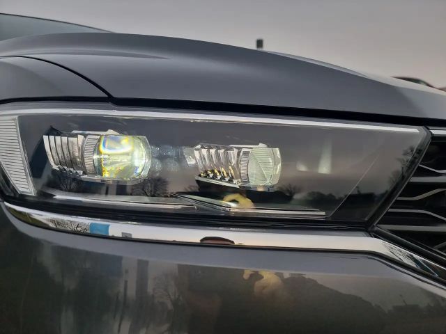 Volkswagen T-Roc 2.0 TSI DSG