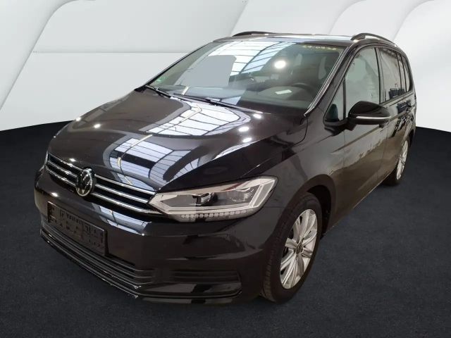 Volkswagen Touran 1.5 TSI DSG