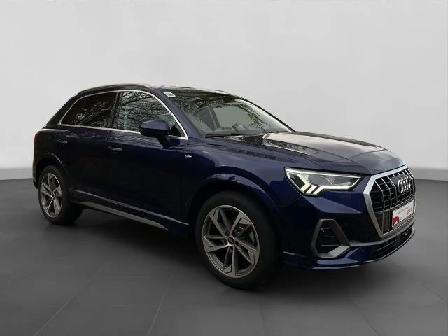 Audi Q3 35 TFSI S-Line