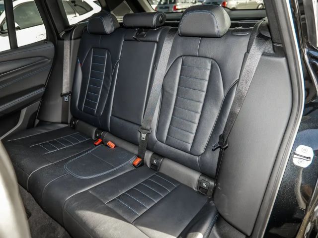 BMW X3 40i Pano DA Prof. LED PA+ H/K DAB