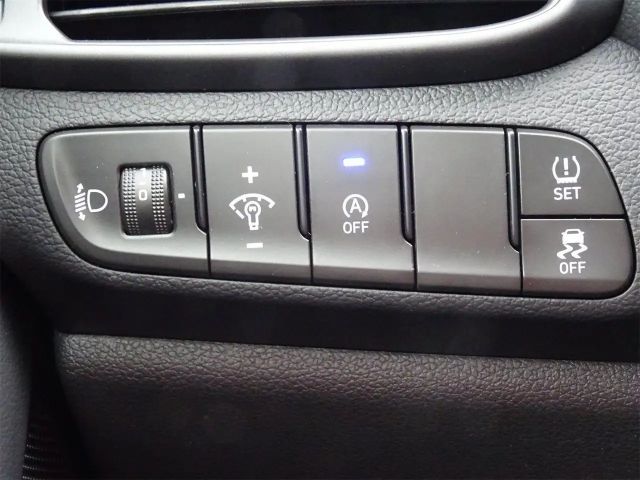 Hyundai i30 - PD GO 1.5 DPI c5bg1