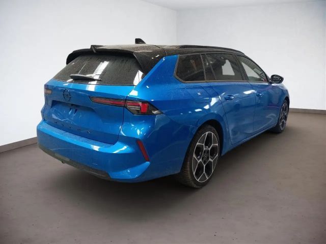 Opel Astra Sports Tourer Ultimate