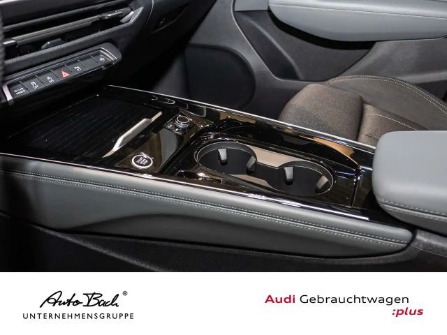 Audi Q3 S-Line S-Tronic