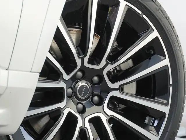 Volvo XC90 Dark T8 Ultra