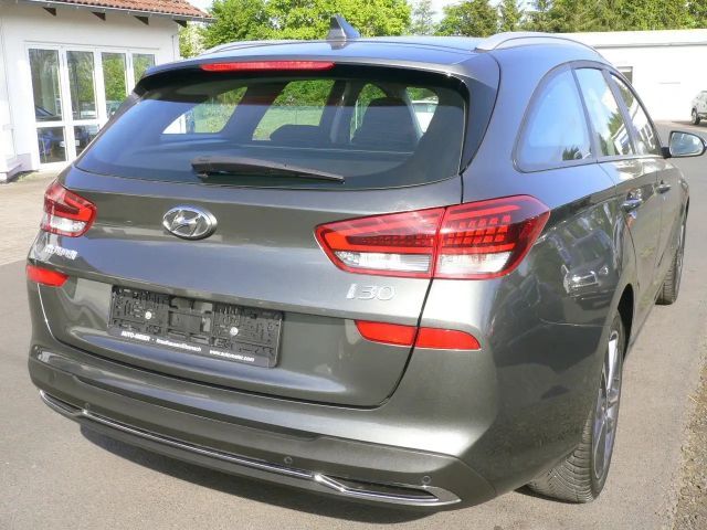 Hyundai i30 1.0 T-GDi Trend