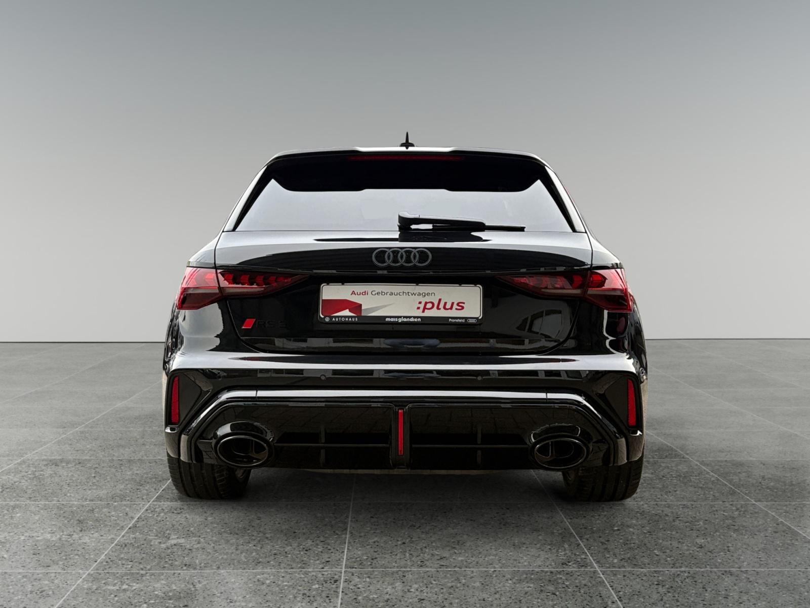 Audi RS3 Sedan Sportback