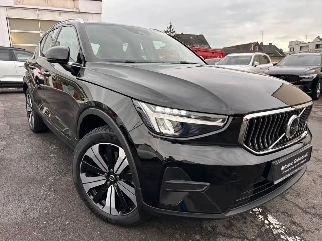 Volvo XC40 T4