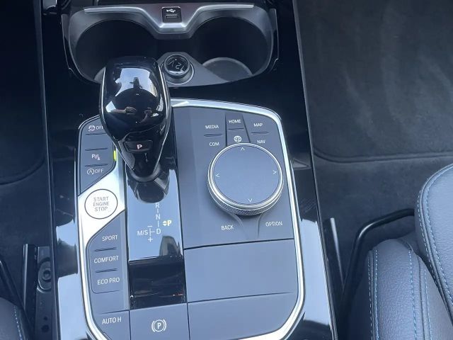 BMW 118 118i M-Sport Sedan