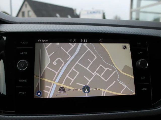 Volkswagen T-Cross Active