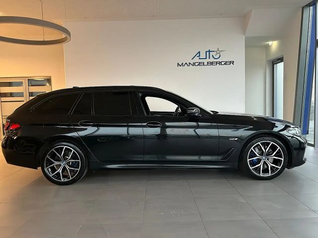 BMW 530 530e M-Sport Touring xDrive