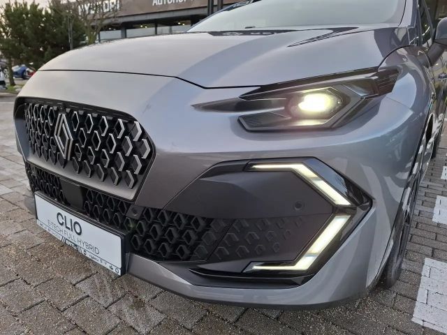 Renault Clio E-Tech Hybrid Techno