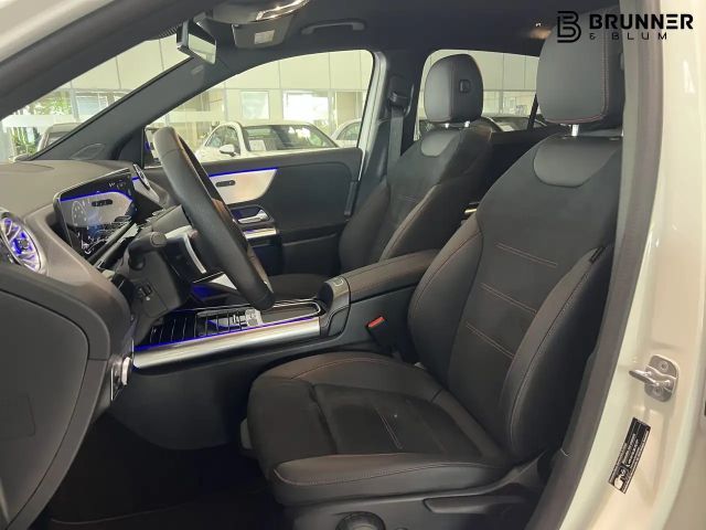 Mercedes-Benz GLA 200 AMG Line