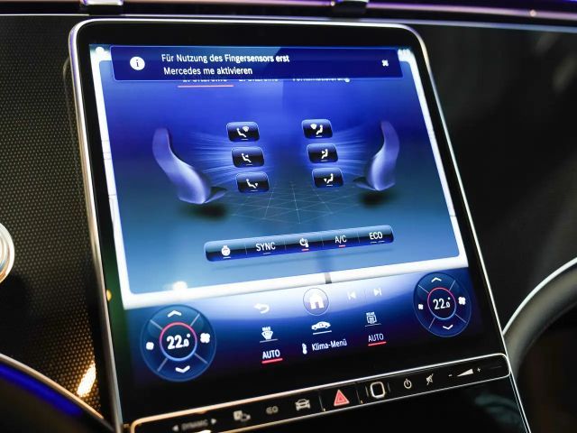 Mercedes-Benz EQE 300 Electric Art Sedan