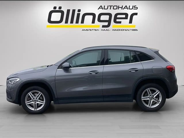 Mercedes-Benz GLA 180 GLA 180 d