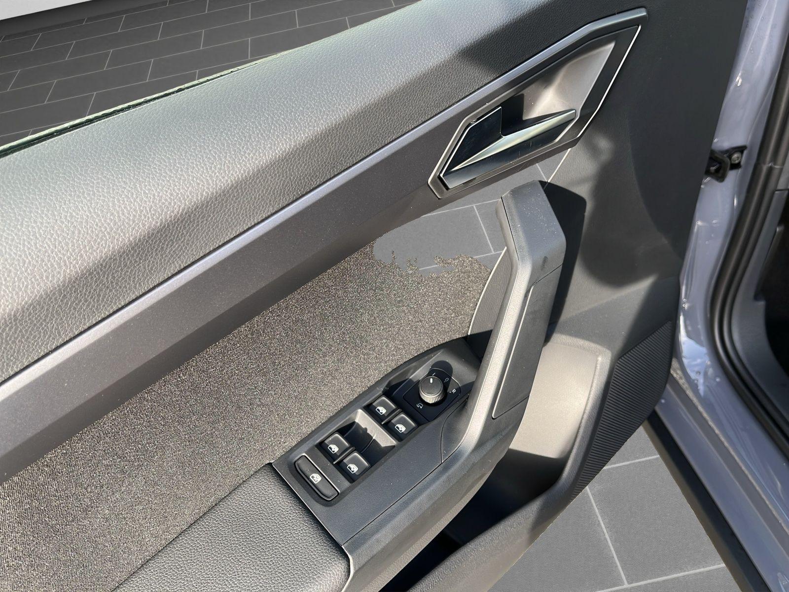 Seat Arona 1.0 TSI Black DSG FR-lijn